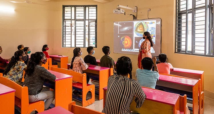 PM Shree scheme, up news, UP govt establishing 2,700 smart classrooms in state for Rs 324.56 crore, Yogi Adityanath, UP School news, यूपी के स्कूल, स्कूली शिक्षा
