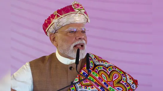 PM Modi Dhar rally,Narendra Modi birthday MP visit,Operation Sindoor,India Pakistan relations,Pakistan terrorism warning,New India,75th birthday celebration,MP government schemes,Dhar public address,Terrorist hideouts destroyed
