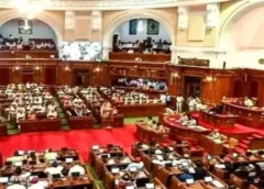 यूपी विधानसभा में विकास कार्यों पर बनी फिल्म दिखते ही गूंजा सदन, सदस्यों ने बजाईं तालियां