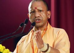 यूपी में पीएम आवास योजना 2.0: योगी ने 92,098 लाभार्थियों के खाते में ट्रांसफर की पहली किस्त, मकान के साथ मुफ्त बिजली, जल और सस्ता सामान भी मिलेगा