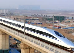 ग्रेनो एक्सप्रेसवे के ऊपर दौड़ेगी बुलेट ट्रेन, सराय काले खां से नोएडा एयरपोर्ट तक सिर्फ 21 मिनट में सफर, NCR की कनेक्टिविटी में बड़ा बदलाव तय