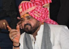 राम मंदिर चढ़ावे पर बृजभूषण का बड़ा बयान, बोले- सब कुछ जानता हूं, सच बोलूंगा तो मुश्किल में पड़ जाऊंगा