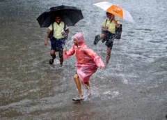 गाजियाबाद में भारी बारिश का बड़ा असर, आज नर्सरी से 12वीं तक सभी स्कूल बंद; जिलाधिकारी ने जारी किया आदेश