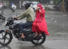 UP Weather Alert: यूपी के 14 जिलों में भारी बारिश का अलर्ट, गोरखपुर-देवरिया समेत 65 जिलों में 13 जुलाई तक बरसेंगे बादल