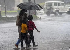 UP Rain Alert: यूपी में अगले 5 दिन झमाझम बारिश के आसार, पूर्वांचल में भारी वर्षा और तेज हवाओं का अलर्ट जारी