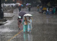 UP Weather: पूर्वी यूपी में थमेगा बारिश का दौर, पश्चिमी जिलों में हल्की बारिश के आसार; उमस फिर बढ़ाएगी परेशानी