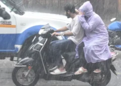 UP Weather Today: आज से बदलेगा मौसम, पूर्वी यूपी में भारी बारिश के आसार; लखनऊ-कानपुर समेत 45 जिलों में वज्रपात का अलर्ट