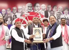 13 साल बाद सपा में लौटे राम आसरे कुशवाहा, कभी मुलायम सिंह यादव के थे करीबी; 6 बार संभाल चुके हैं मंत्री पद